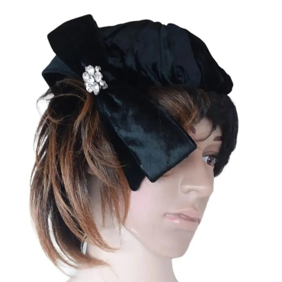 Vintage Velvet Bow Ruched Rhinestone Hat - Picture 1 of 4
